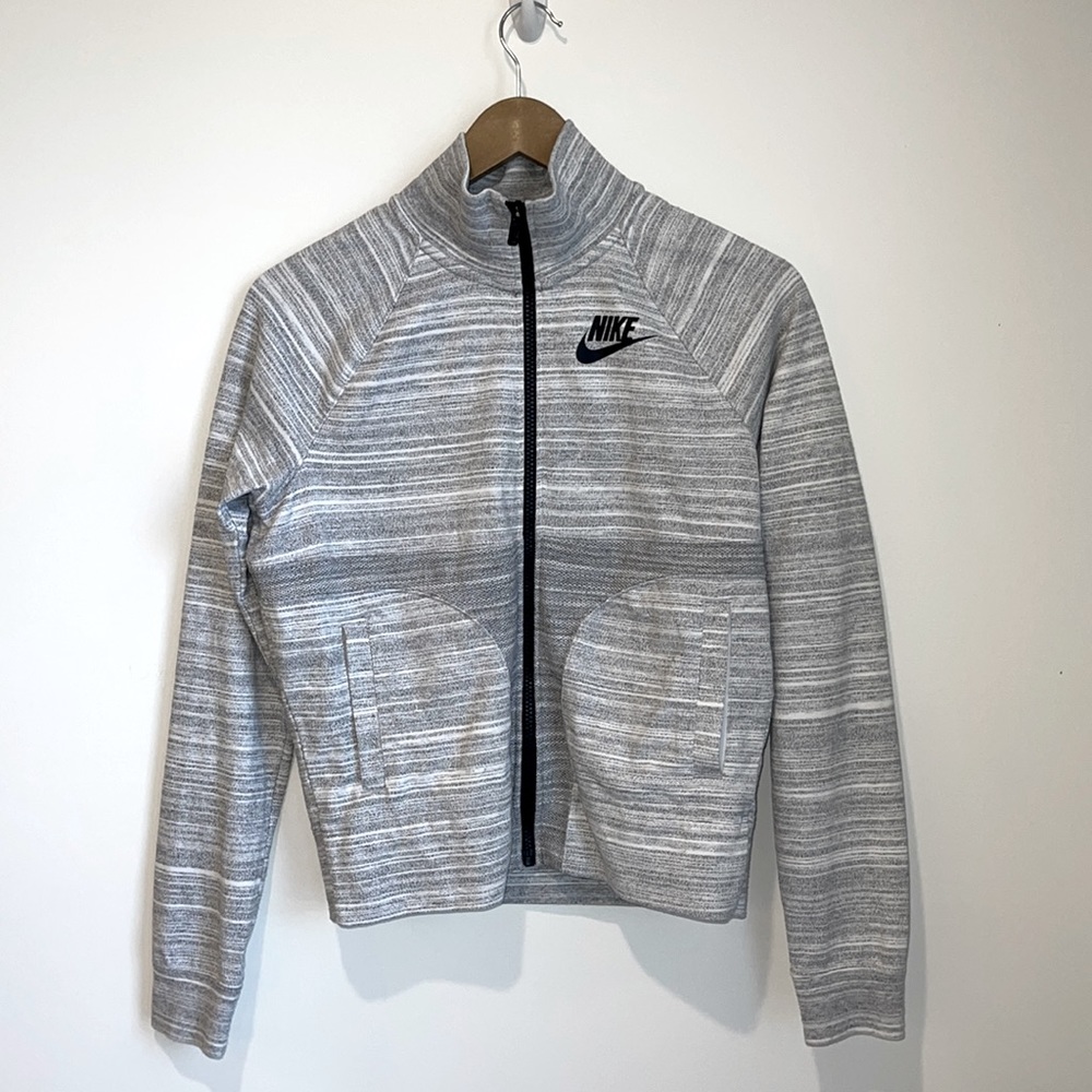 Nike Athletic Zip Up Jacket Women’s Size Small